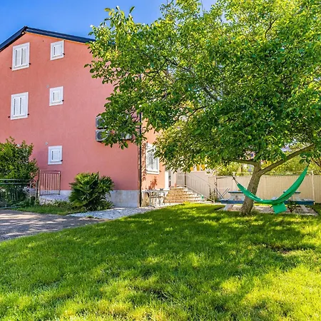 Apartamento Beautiful In With Wifi *